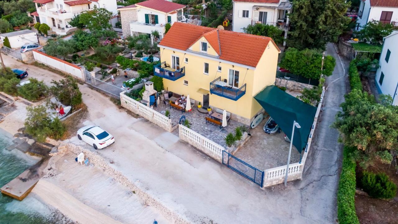 Planikovica Apartments Trogir Eksteriør bilde