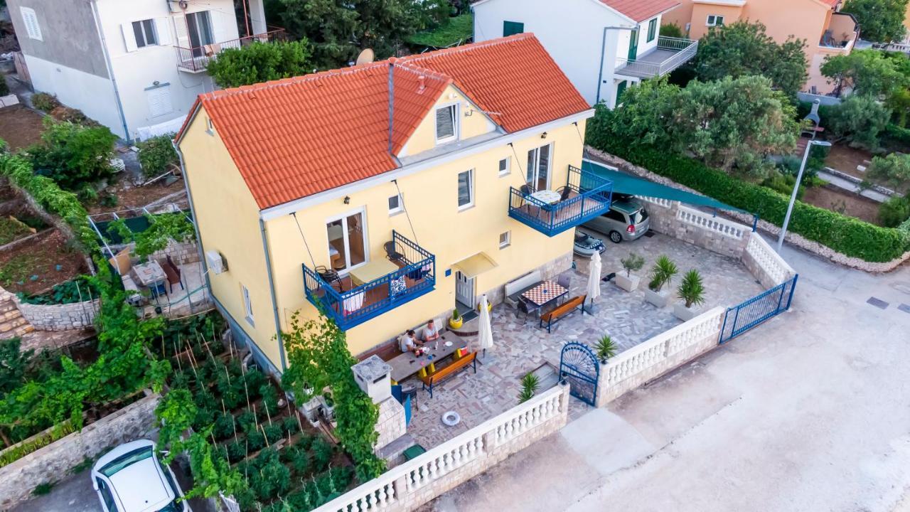 Planikovica Apartments Trogir Eksteriør bilde