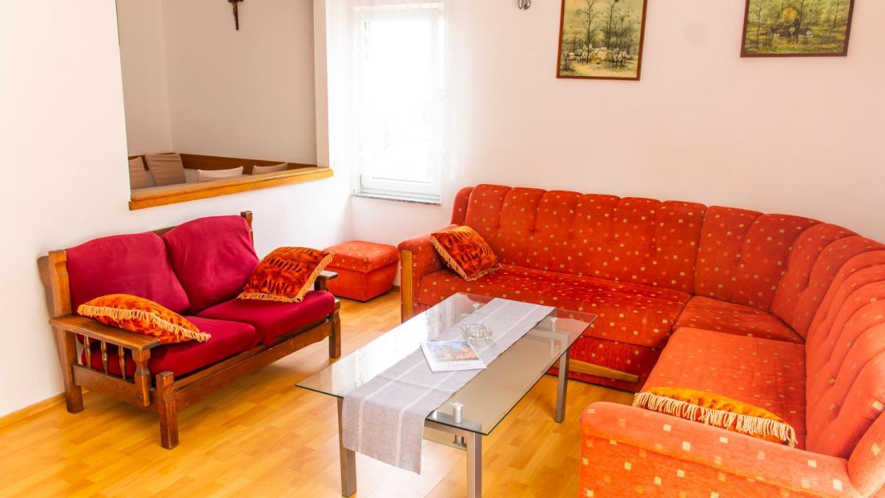Planikovica Apartments Trogir Eksteriør bilde