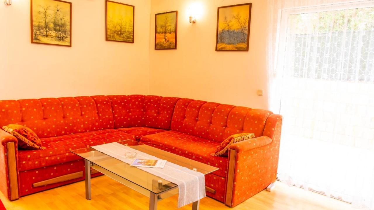 Planikovica Apartments Trogir Eksteriør bilde