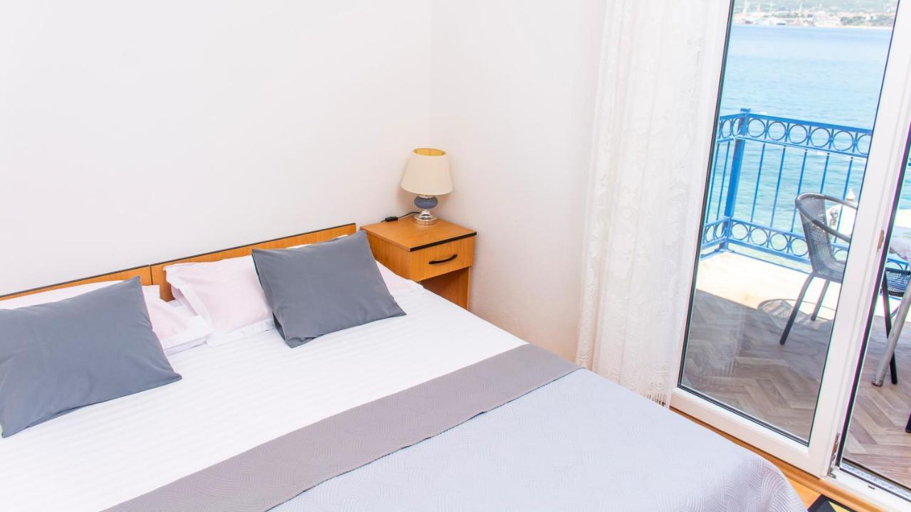 Planikovica Apartments Trogir Eksteriør bilde