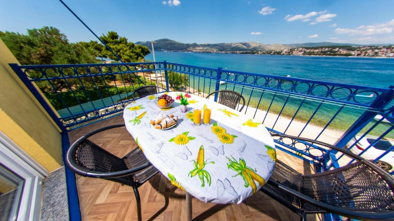 Planikovica Apartments Trogir Eksteriør bilde